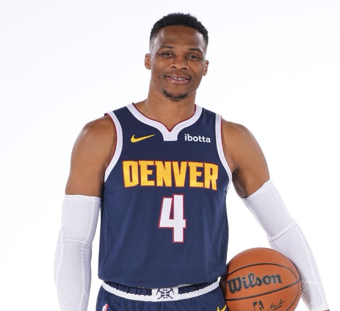 强打与外线 强打与外线