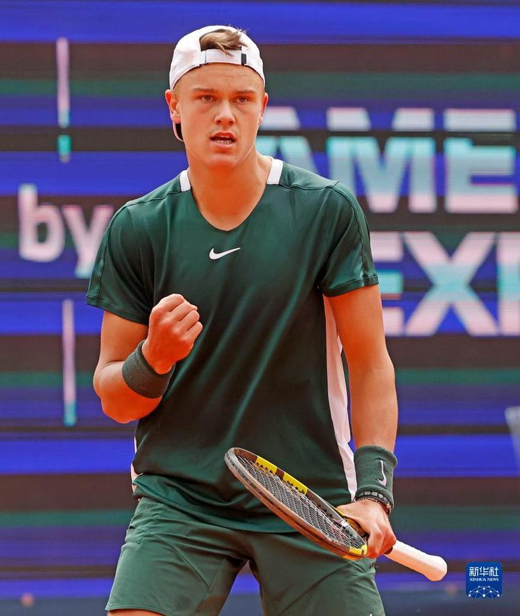 一次不当撞 一次不当撞