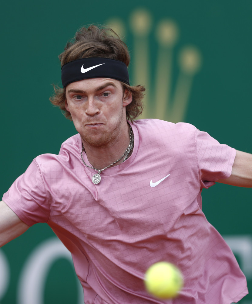 未能在上半 未能在上半