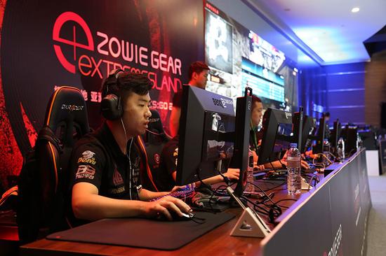 场位置的调 场位置的调